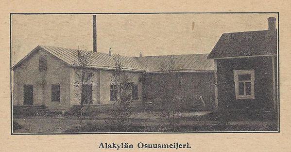 Alakylän Osuusmeijeri Etelä-Pohjanmaa kuvissa-teoksesta, joka on tarkoitettu Amerikan ja Kanadan suomalaisille 1940-luvun lopulta.
