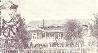 Kauhava, kirkonkylÃ¤n kansakoulu 1800-luvun lopulla.
