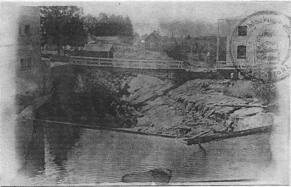 KAUHAVA
JylhÃ¤nkoski sÃ¤hkÃ¶tehtaan kohdalla. Kuvannut VÃ¤inÃ¶ Tuomaala 1952. Kuva saatu EtelÃ¤-Pohjanmaan Nuorisoseuran arkistosta.
